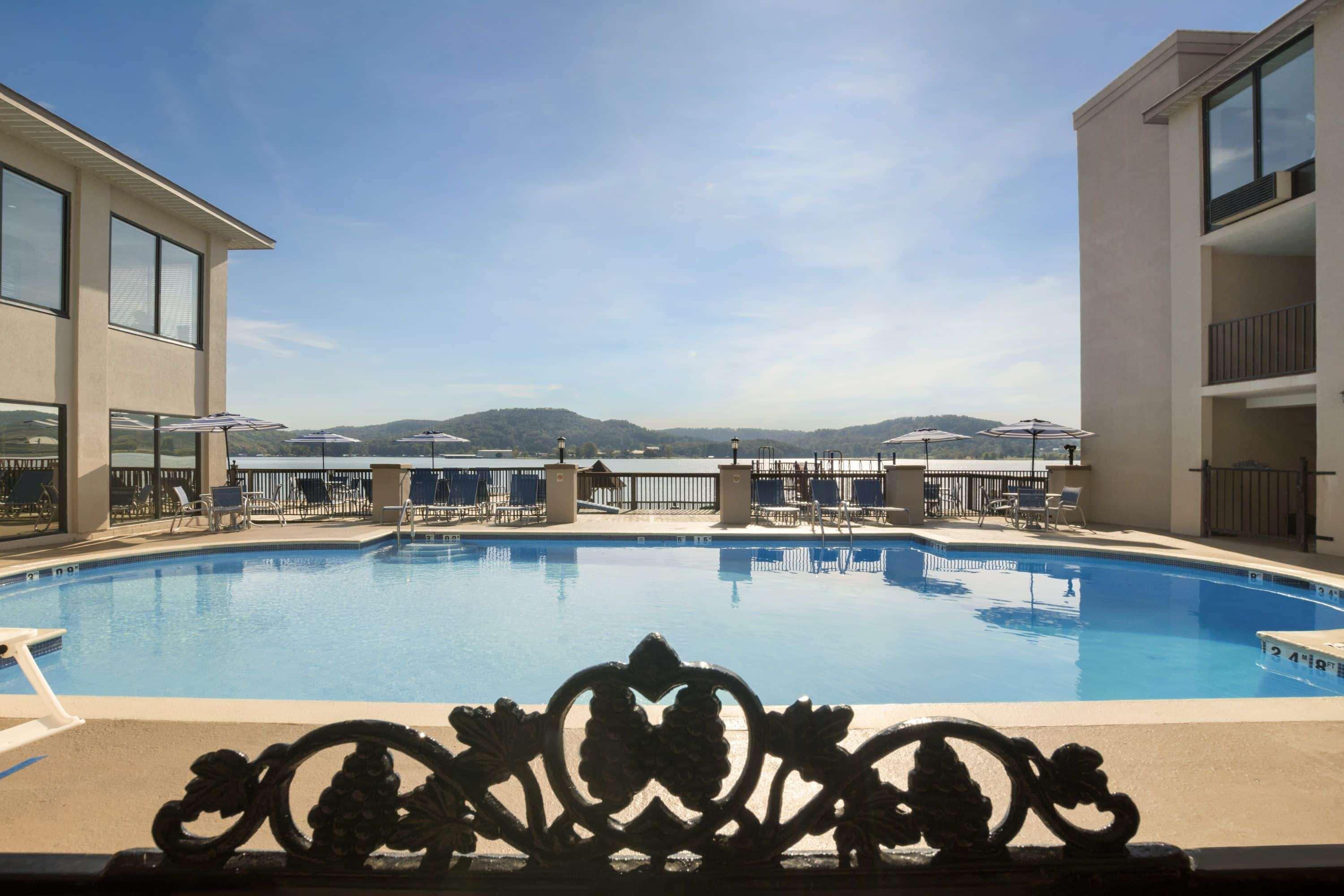 Wyndham Garden Lake Guntersville Extérieur photo
